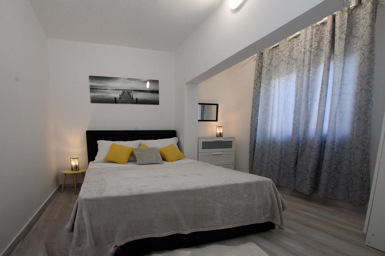 Apartments By The Sea Kozino, Zadar - 5803 Extérieur photo
