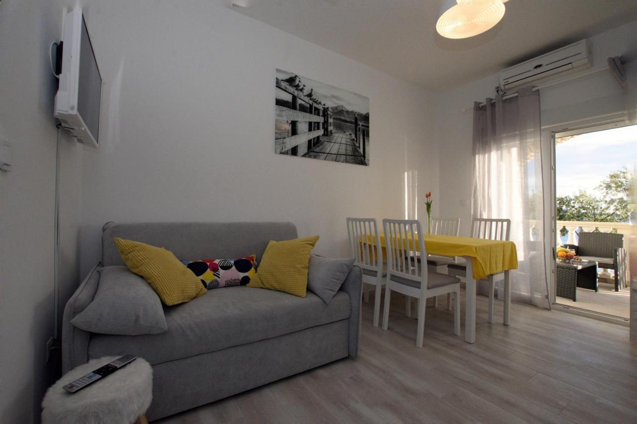 Apartments By The Sea Kozino, Zadar - 5803 Extérieur photo